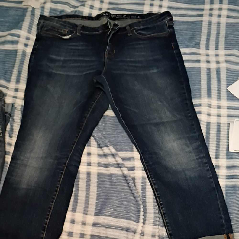 GAP Women's Dark Blue Straight Leg Jeans